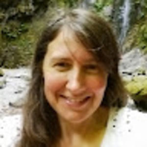 Meet your Posher, Toni-lynn